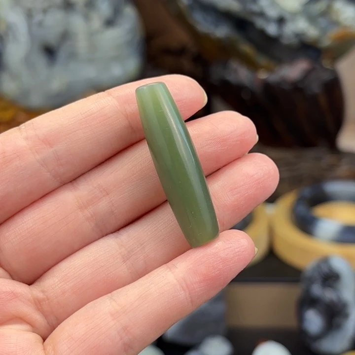 晨***夕颈饰未镶嵌和田玉