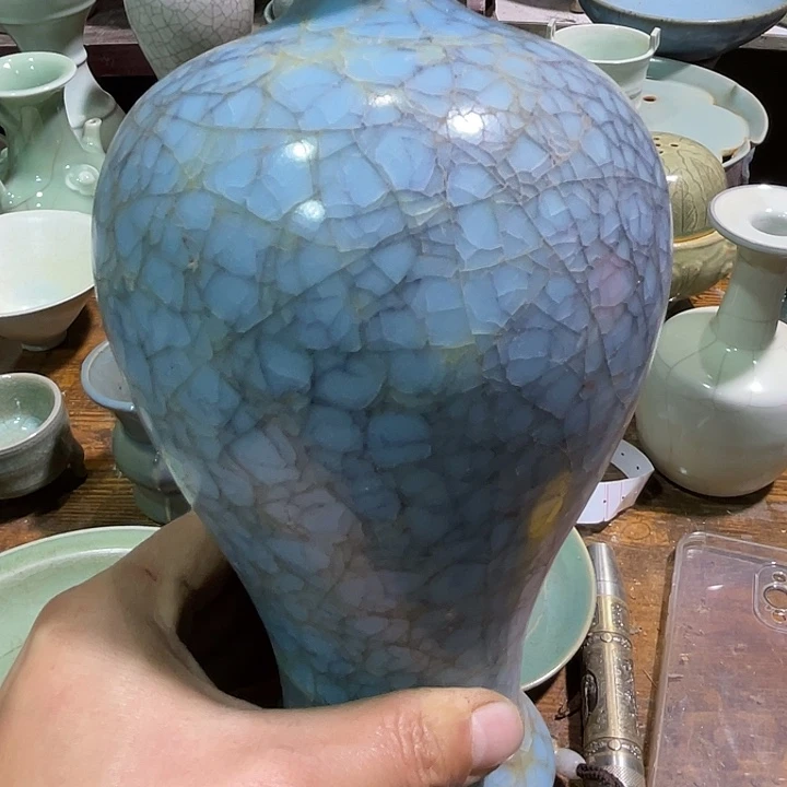 ****香瓷片瓷器。。。。。。瓷瓶