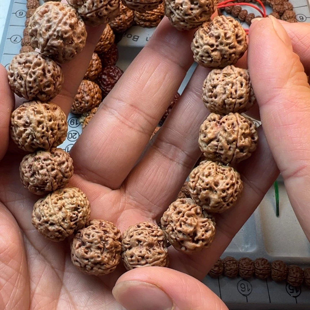 吊坠金刚菩提5瓣20针孔蜂窝