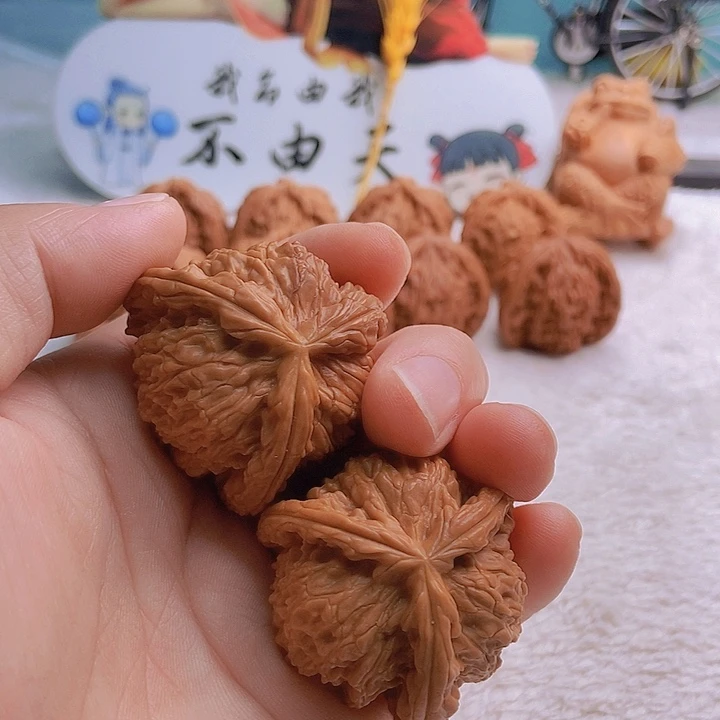 吊坠文玩核桃E****n三棱
