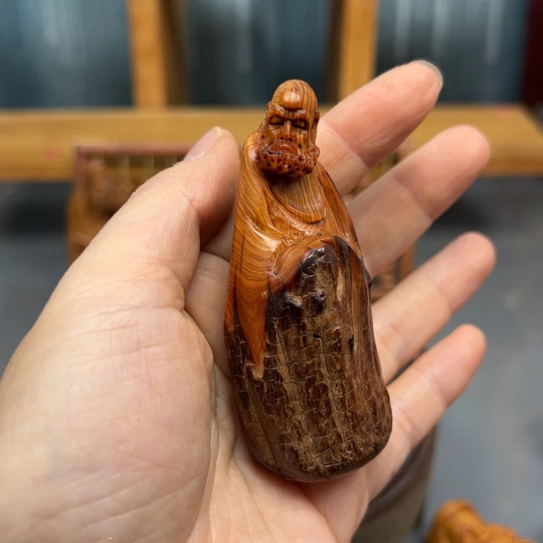 林***肆木崖柏木摆件手把件，