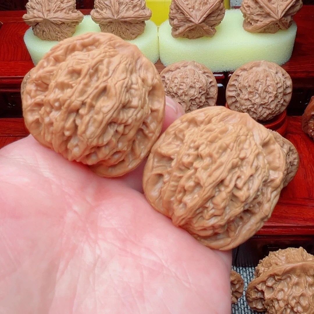 吊坠文玩核桃麦穗虎头