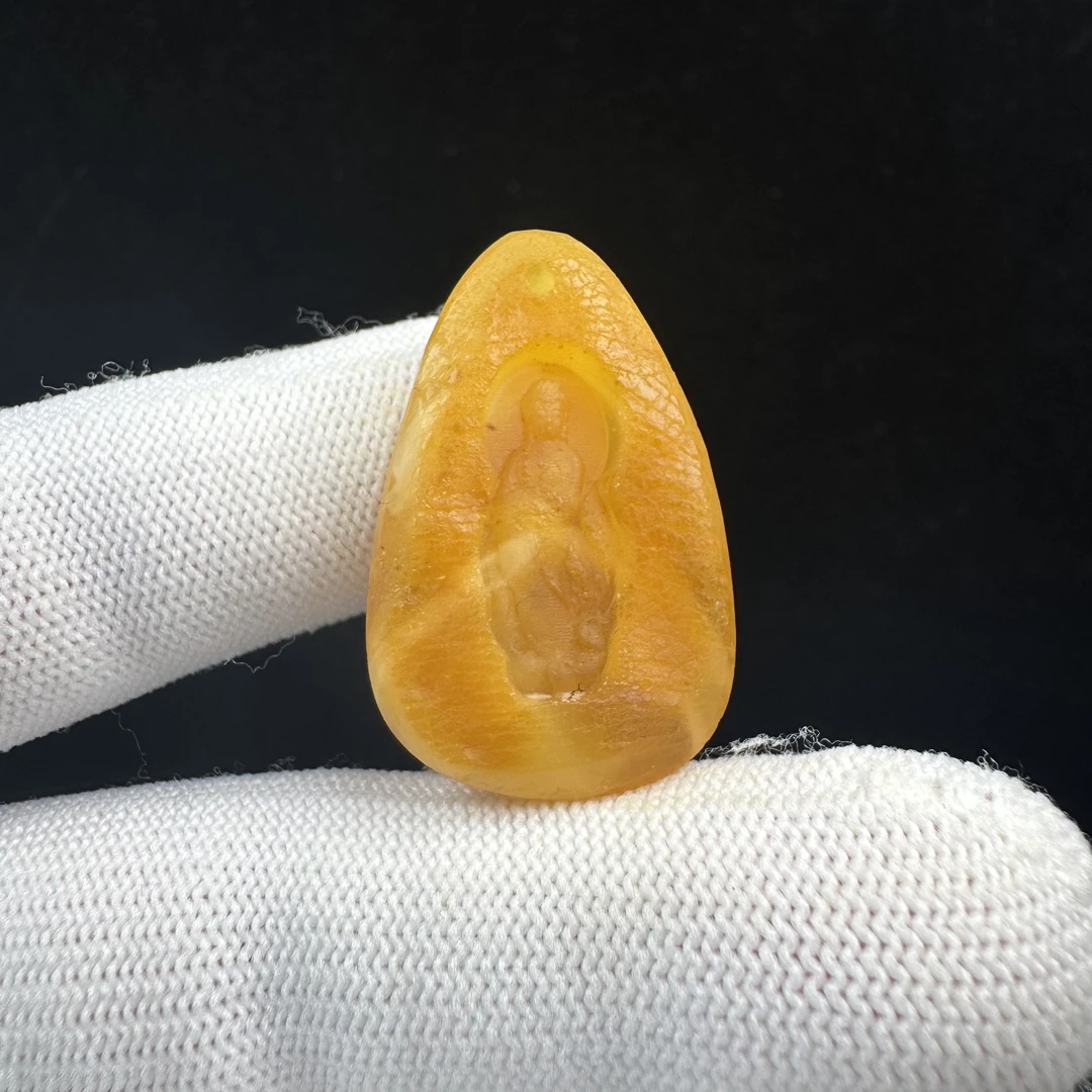 D3368【瑕疵】天然原矿蜜蜡 雕刻牌21*33.6*6mm支持复检假一罚十