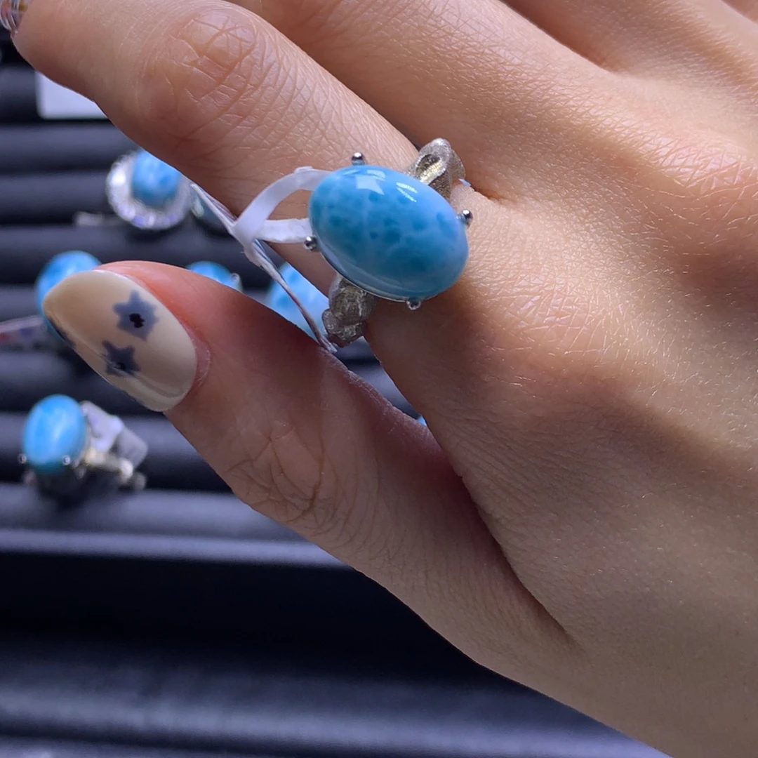 针钠钙石（海纹石）未镶嵌戒指蛋面戒指色差略异