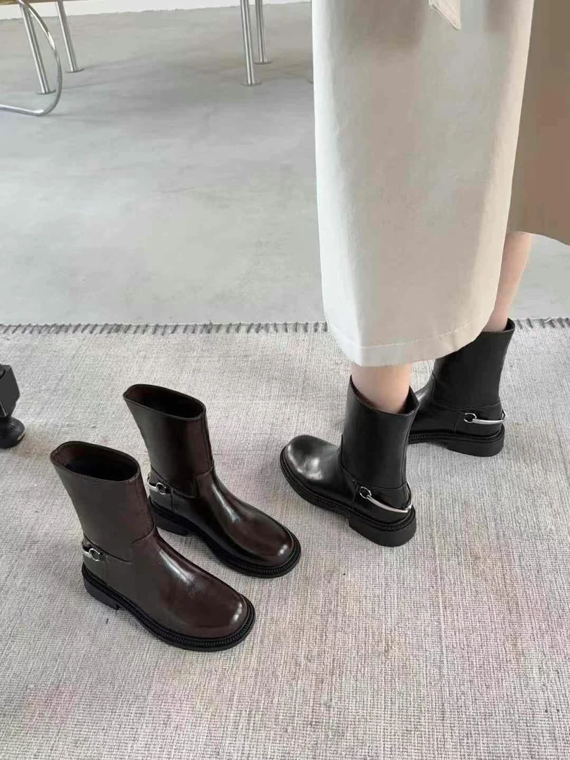 复古中筒靴女真皮显瘦圆头低跟时尚休闲骑士靴马丁靴