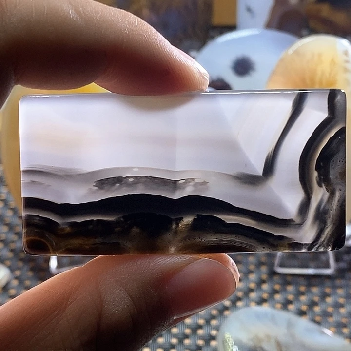 玛瑙/玉髓颈饰未镶嵌晴*。