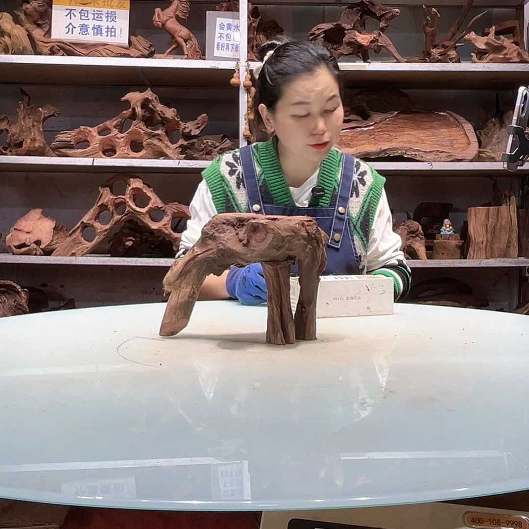 紫砂镂空紫柚沉木不包损一****?3437