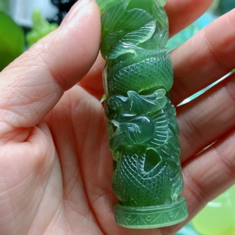 蛇纹石玉未镶嵌挂件番****）