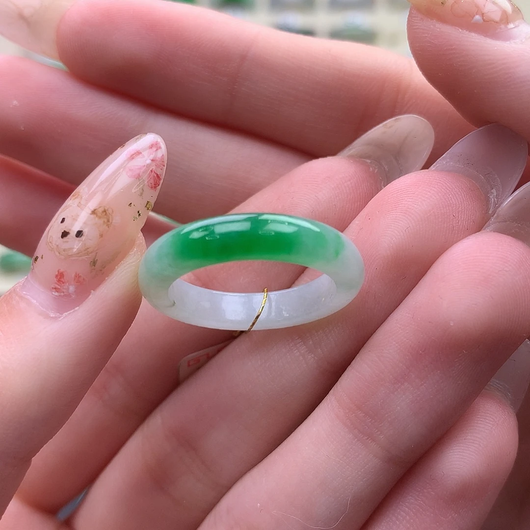 翡翠未镶嵌戒圈港18