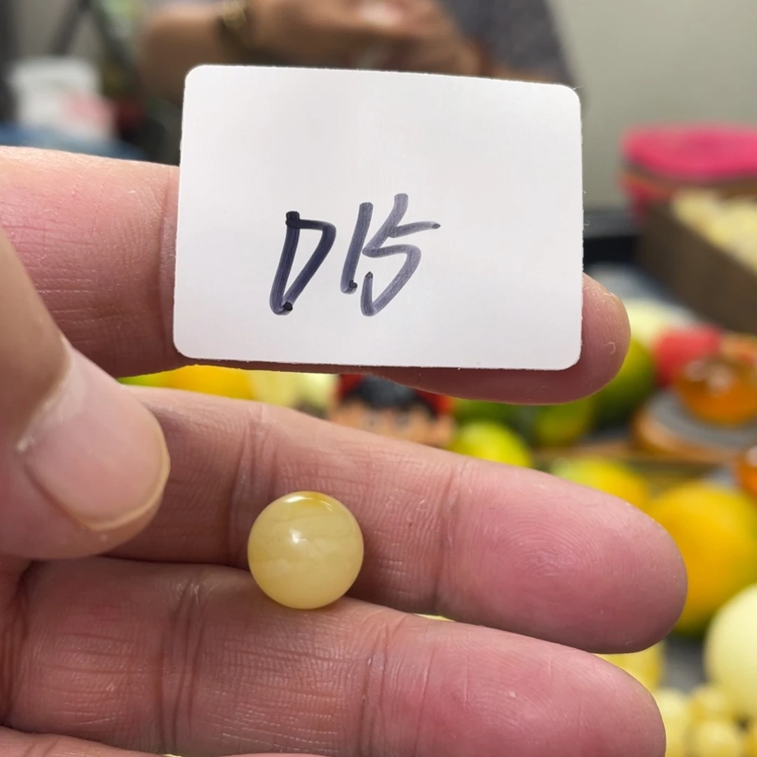手链琥珀未镶嵌多样性发，发其中一件