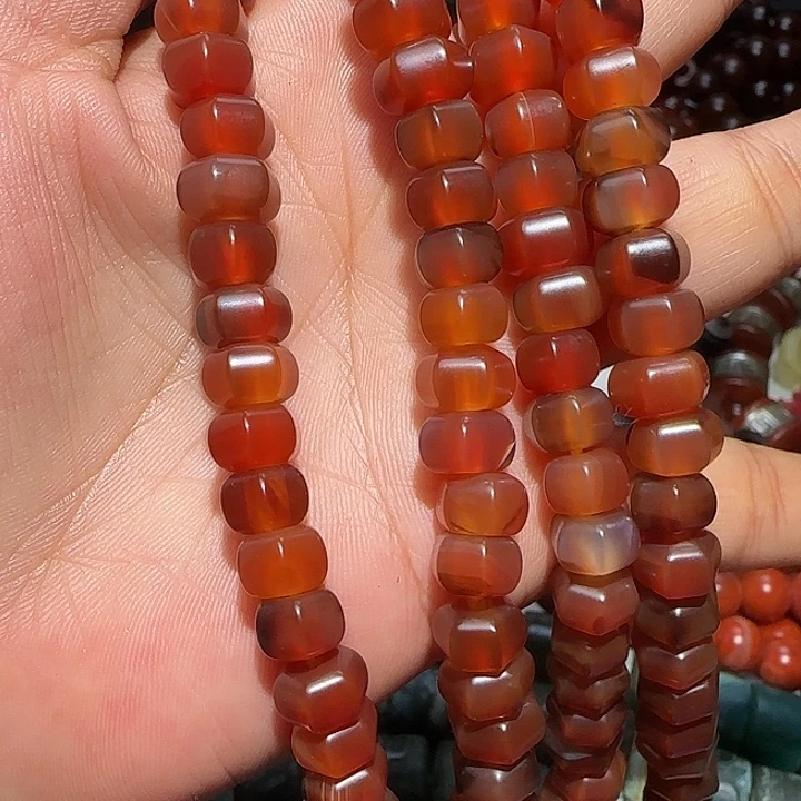 一***耐玛瑙/玉髓未镶嵌颈饰