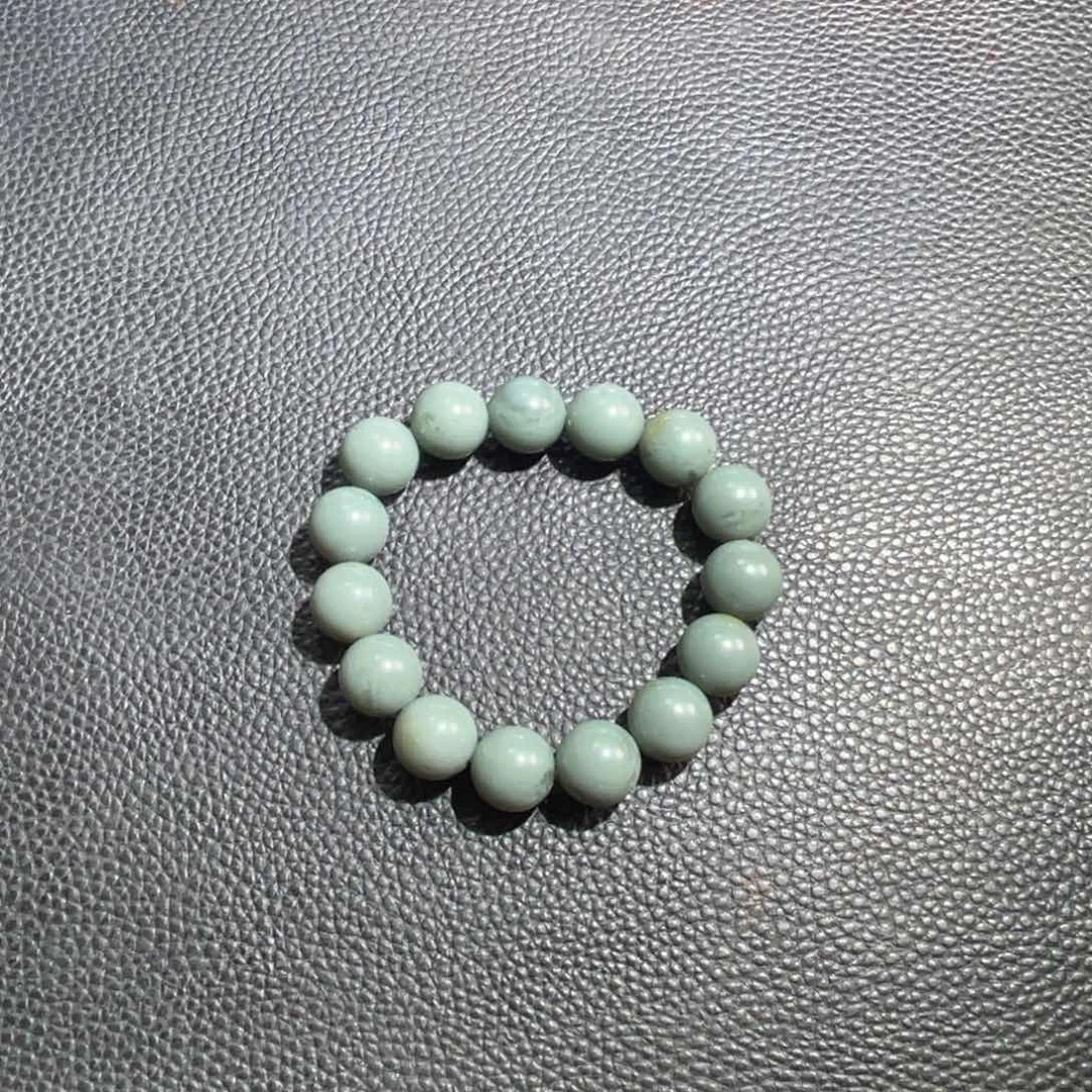 和田玉未镶嵌吊坠(不含链)r****）