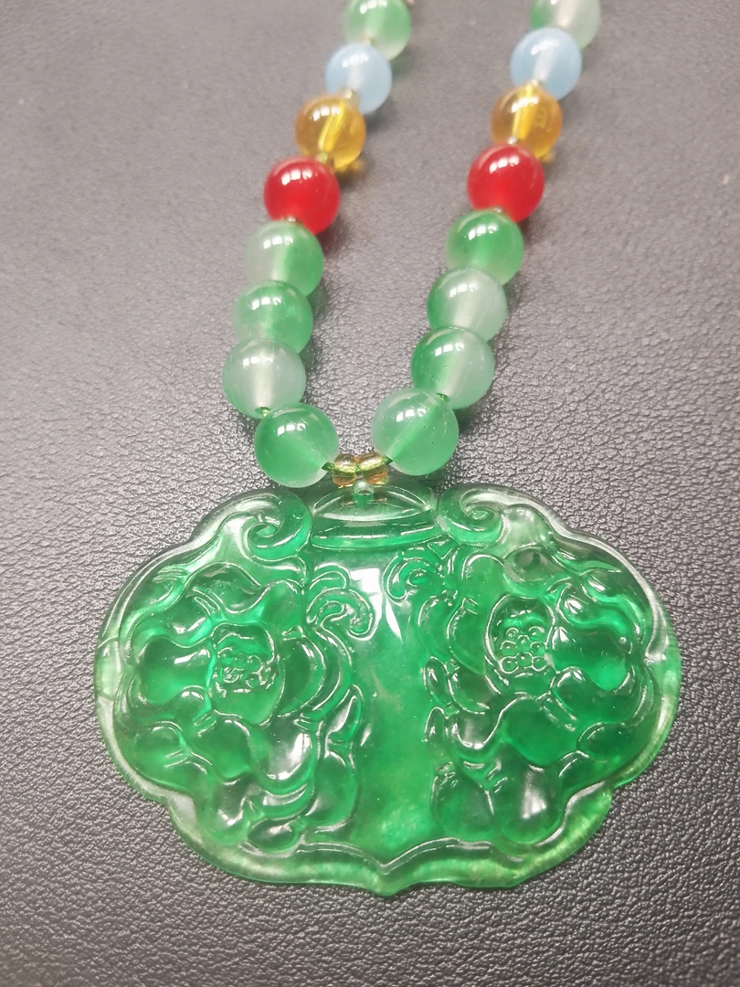 【经典永恒光芒四射】绿吊坠CC---244饰品首饰