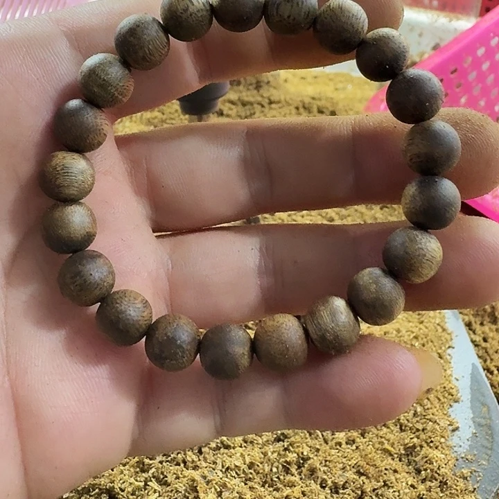 沉香碎屑沉香海南乌身圆叶卡9规格单圈6克➕