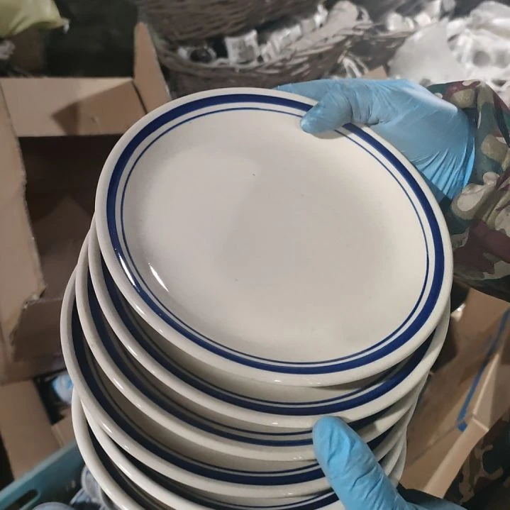 摆件陶瓷盘子碗啥都有