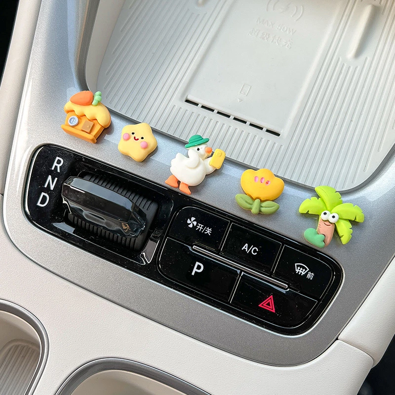 吉利星愿创意卡通随心贴汽车中控台显示屏内饰摆件车载可爱装饰女