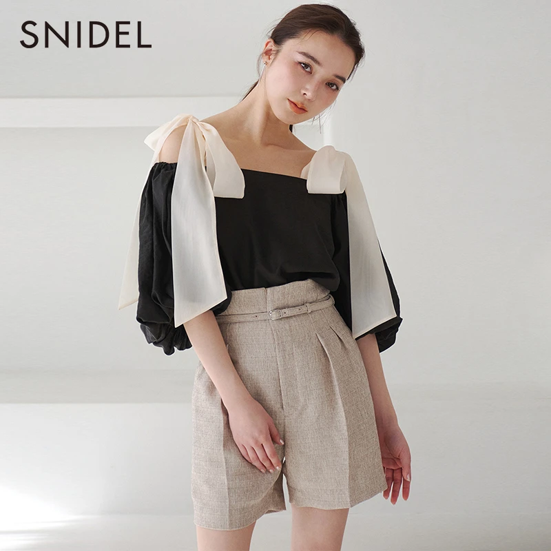 SNIDEL百搭纯色压褶高腰腰带直筒休闲短裤SWFP232141