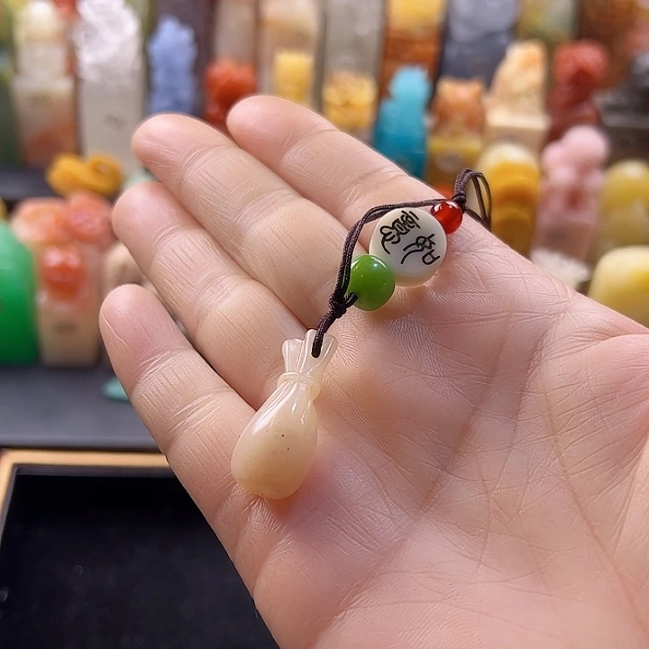 寿山石印石手工定制，福袋挂件