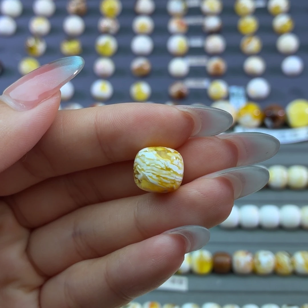 琥珀未镶嵌裸石蜜蜡12