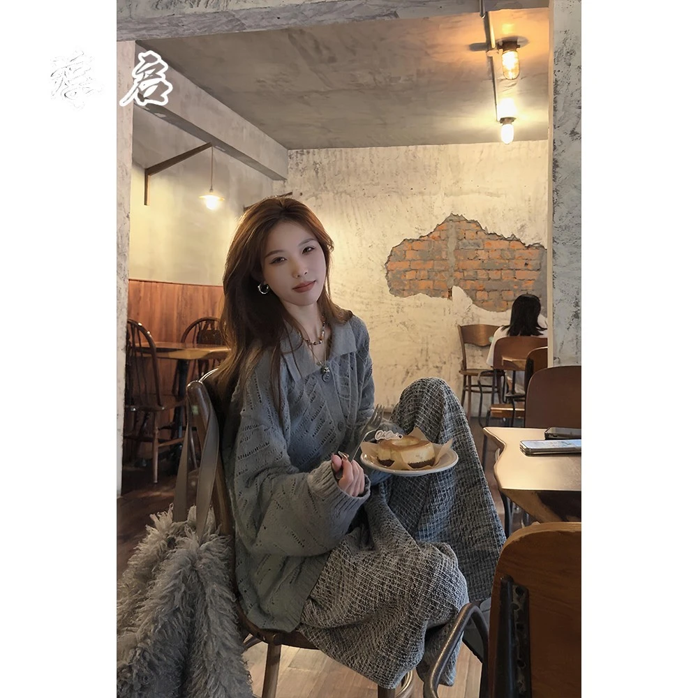 淳启秋季新款慵懒风松弛感针织外套女宽松显瘦垂感直筒长裤两件套