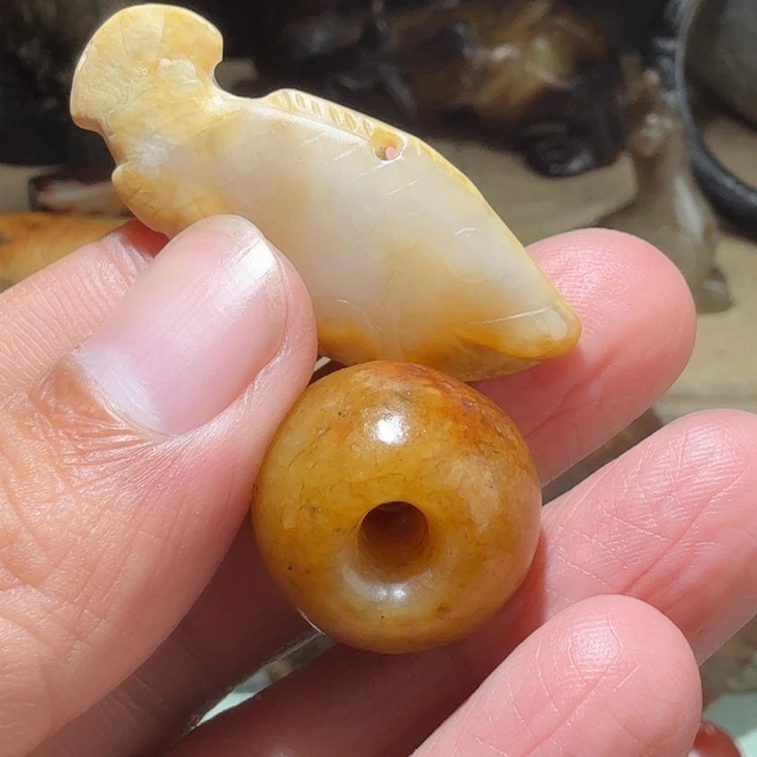 橘***~颈饰未镶嵌和田玉
