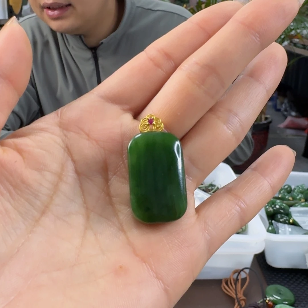 和田玉（碧玉）合金颈饰