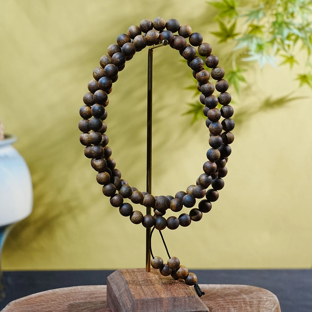 "泰国登流眉瘤疤树心油老料沉香念珠0.7cm  19.46g 251009119 A"