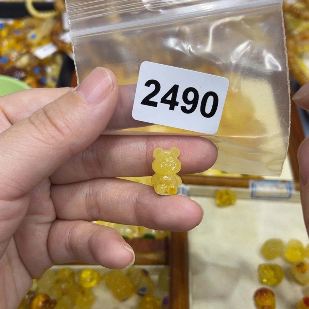 琥珀珠宝奇石未镶嵌