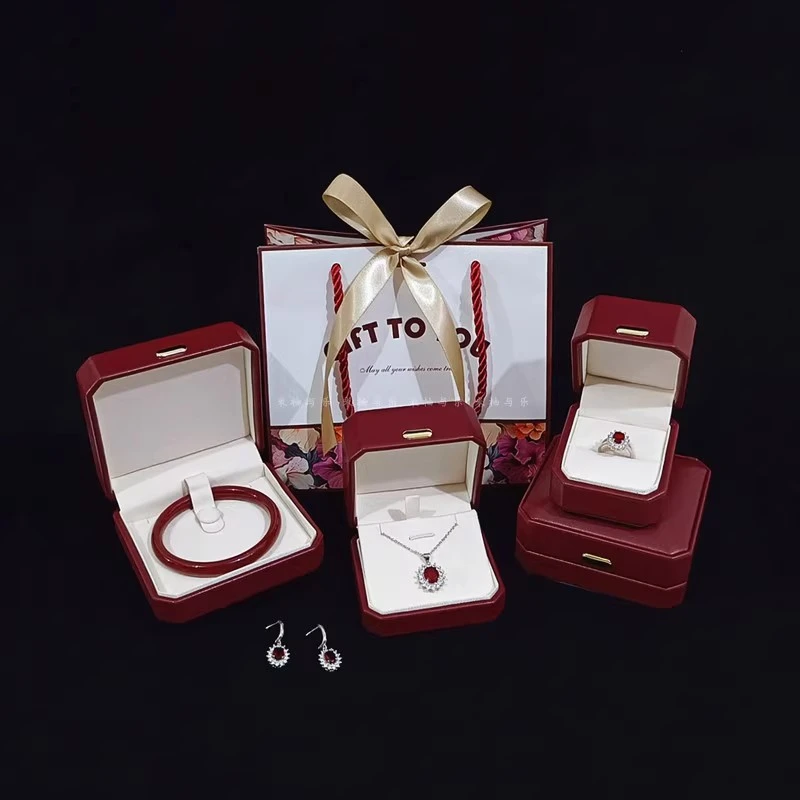 首饰盒/箱 超纤皮珠宝盒ins风钻戒指珍珠项链耳环钉玉手镯盒求婚