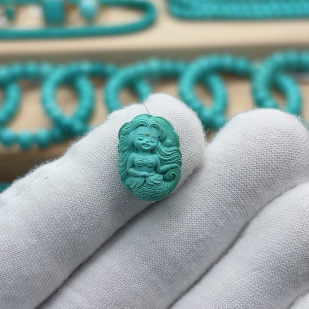 绿松石未镶嵌珠宝奇石