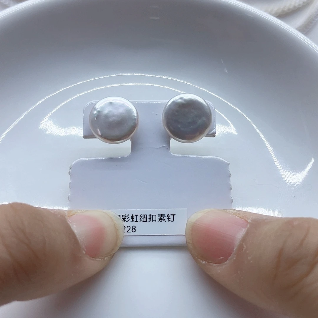 银S925镶嵌耳饰淡水珍珠