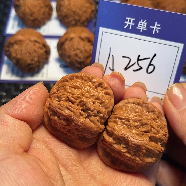 把件桃核40狮子A256