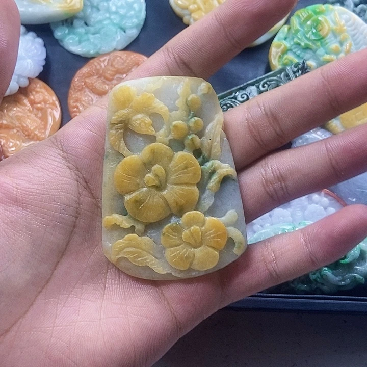 未镶嵌定制翡翠天然翡翠