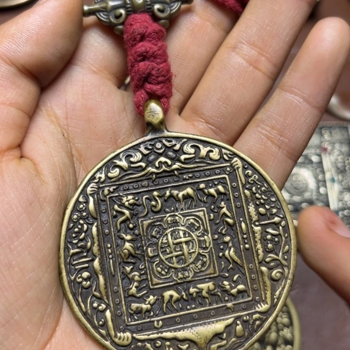 琉璃颈饰S***N喜欢的朋友