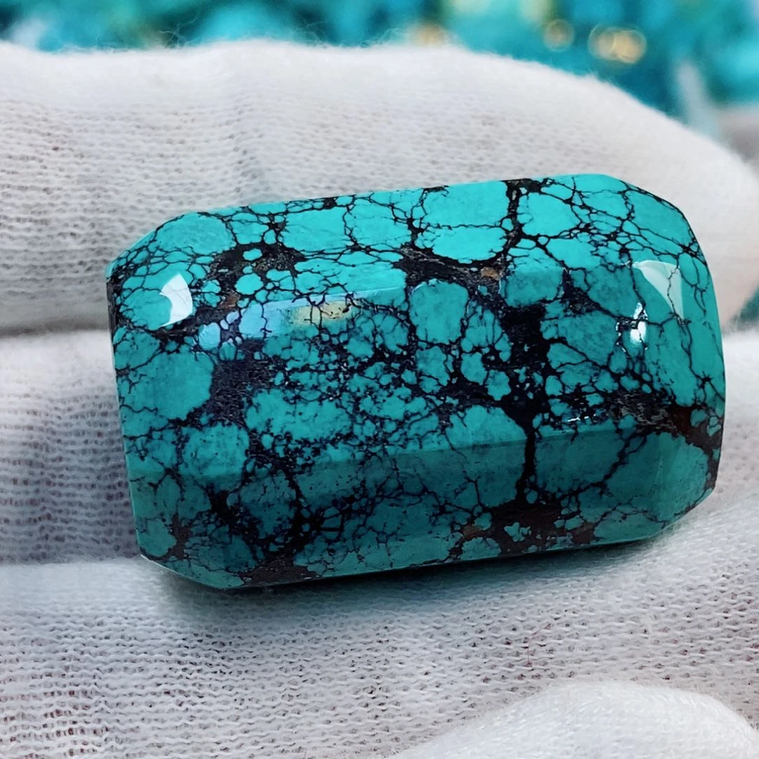 绿松石未镶嵌原矿无优化