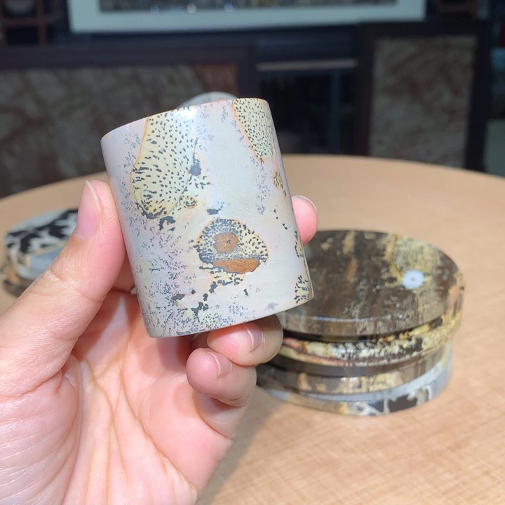 ，广西国画石摆件，收藏观赏