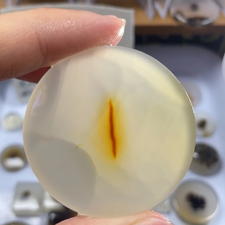 玛瑙/玉髓未镶嵌牌子