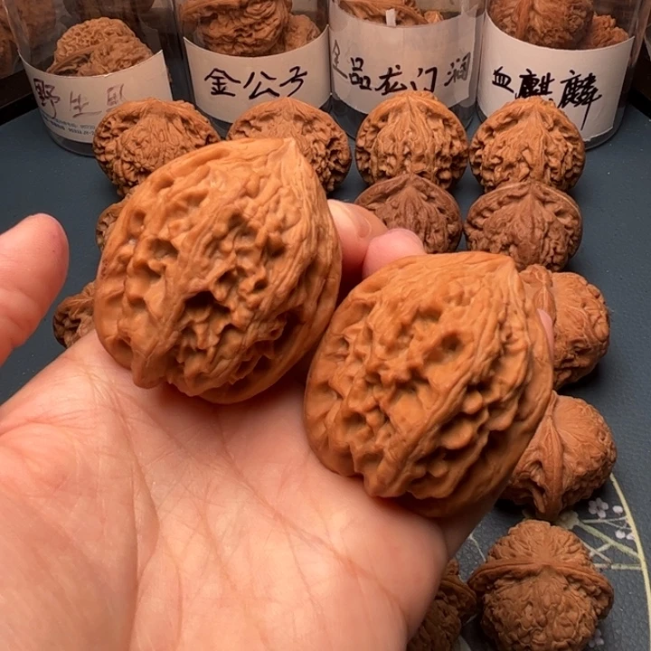 吊坠文玩核桃40大沽石全品