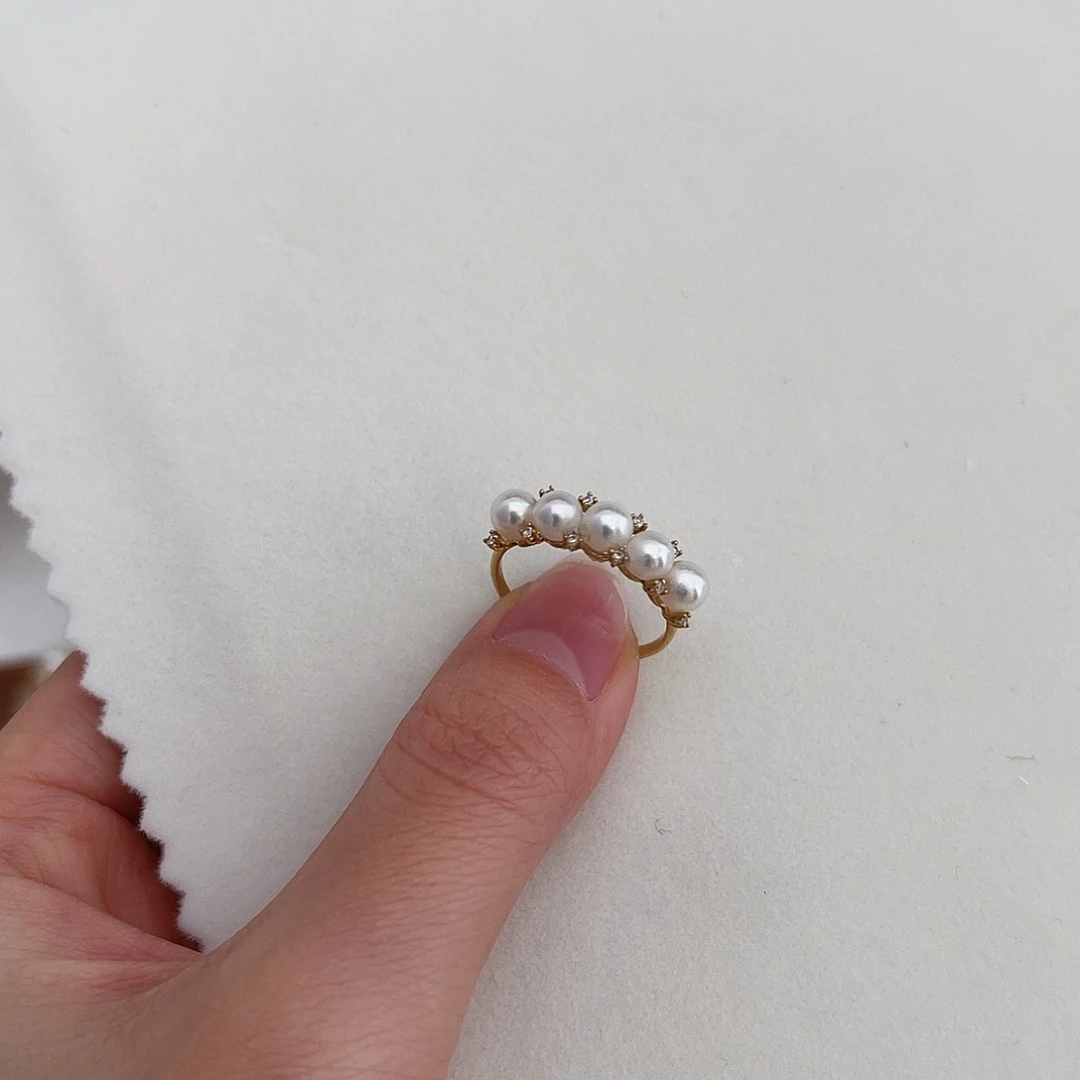 18K金镶嵌海水珍珠手镯