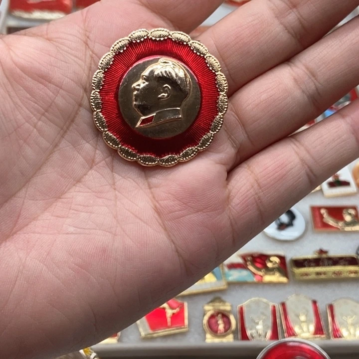 妮***件有机玻璃红色收藏037