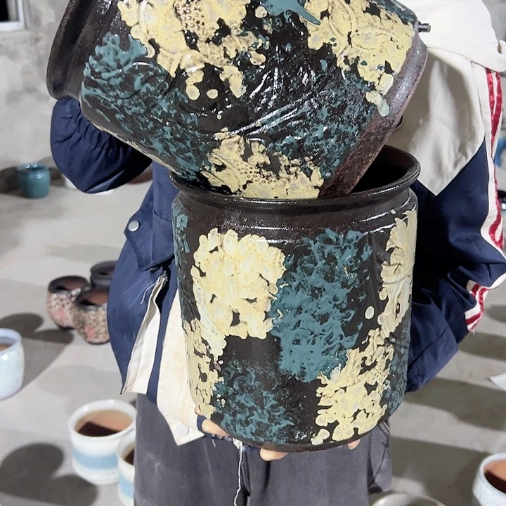 高度24厘米口20厘米