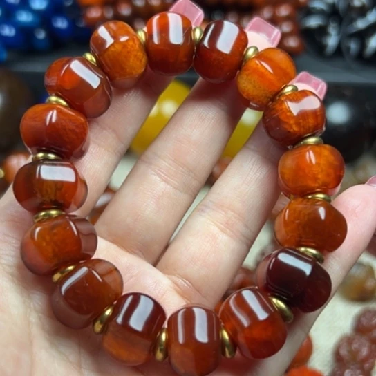 用***8玛瑙/玉髓颈饰未镶嵌