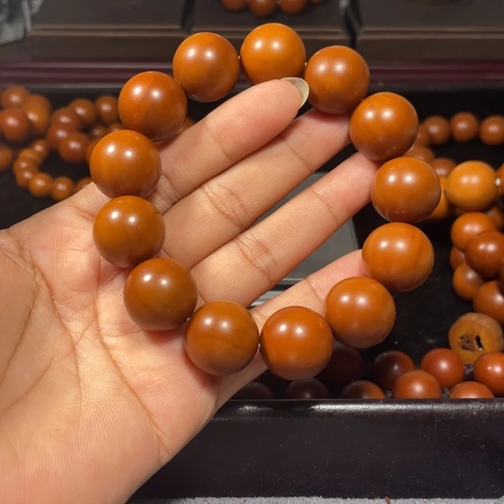 吊坠橄榄核1.8+树王全品小孔