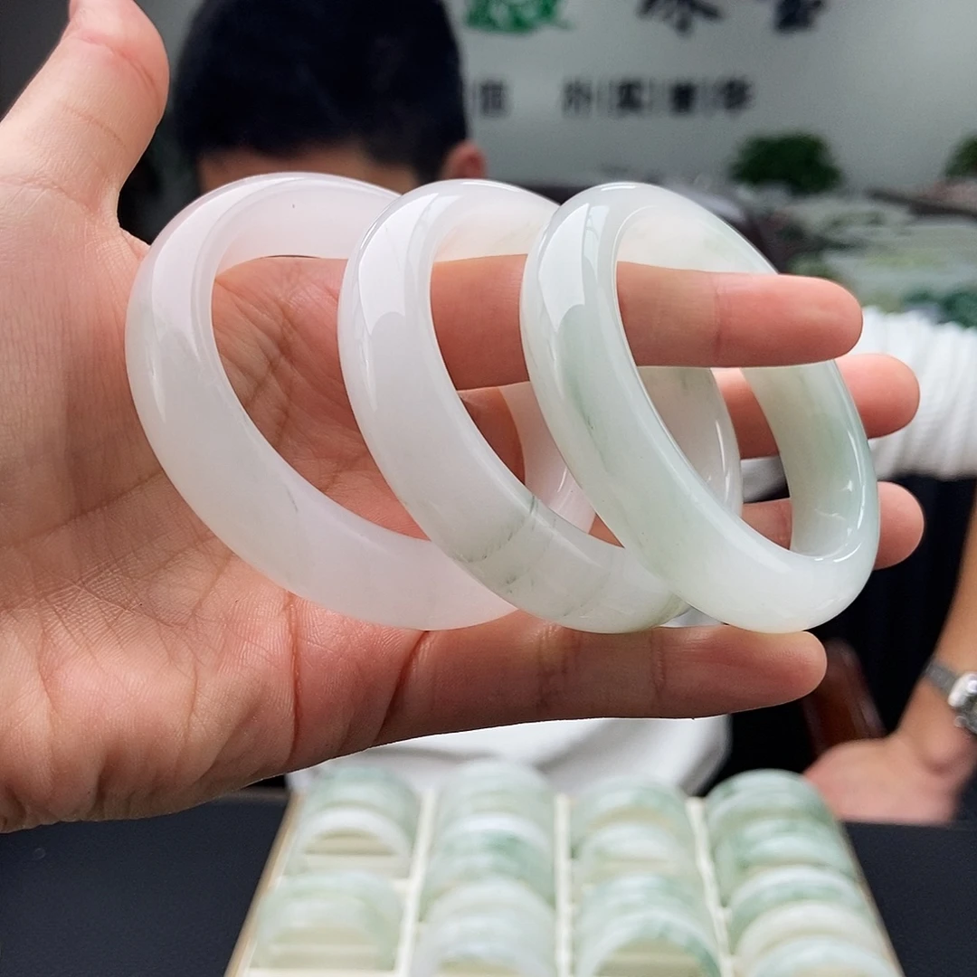 石英质玉未镶嵌（天山翠）52-64颜色多样性发拍一发一