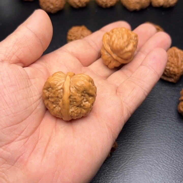 文玩核桃把件蛤蟆头31