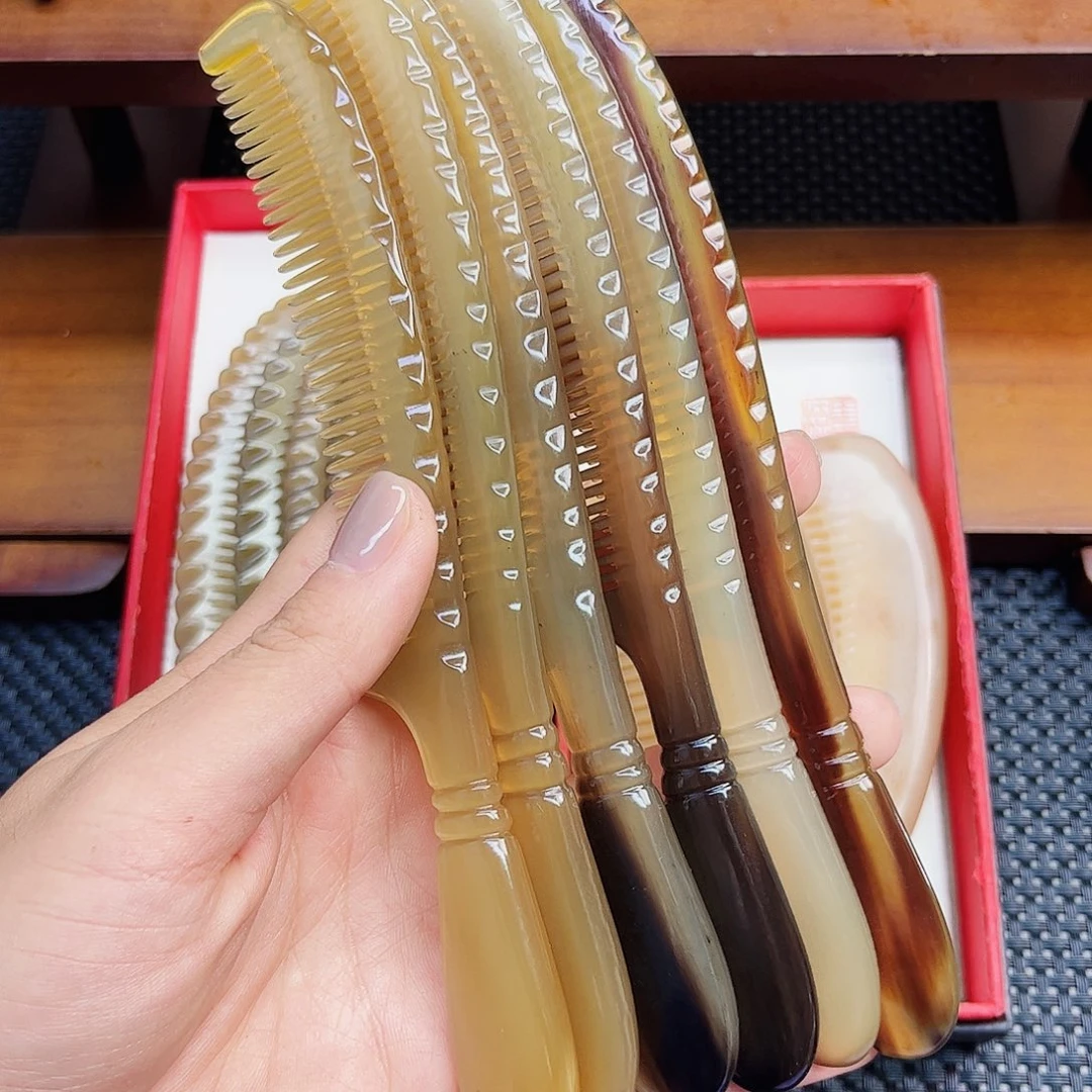 手工制作纯牛角梳子