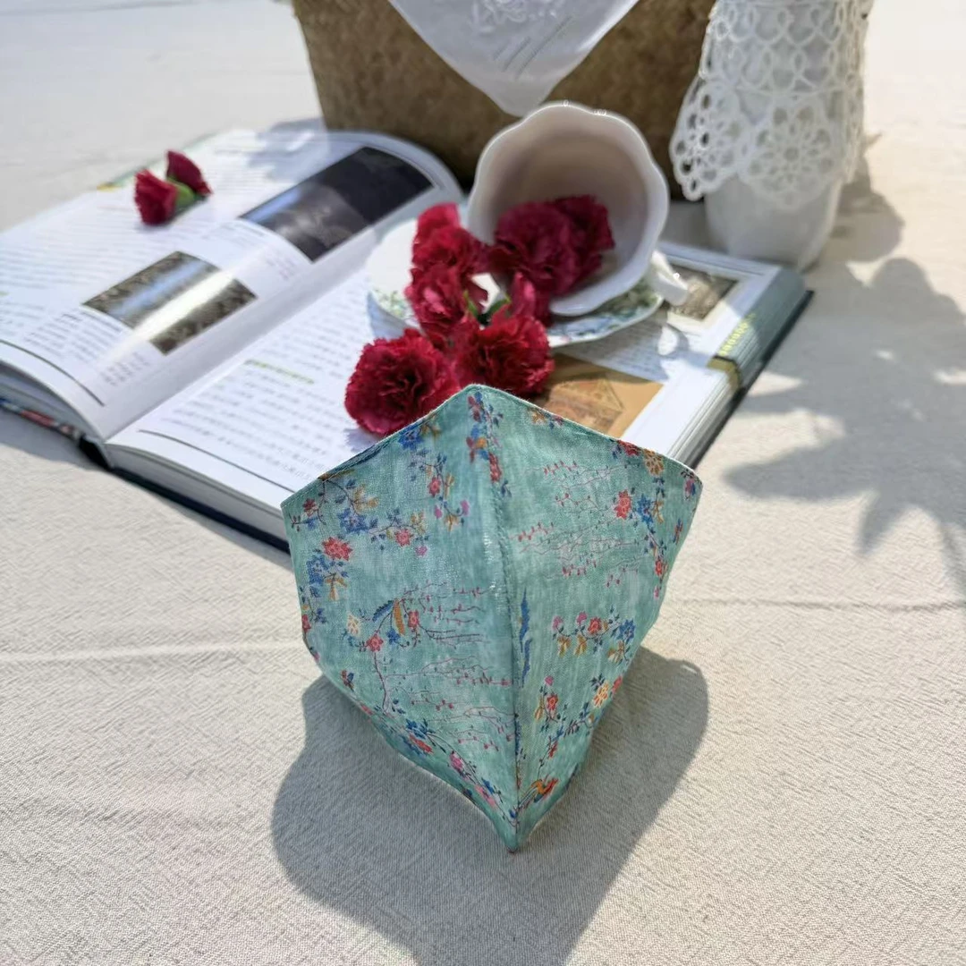 K025 【玫瑰汉麻】拼色双面可用口罩一只