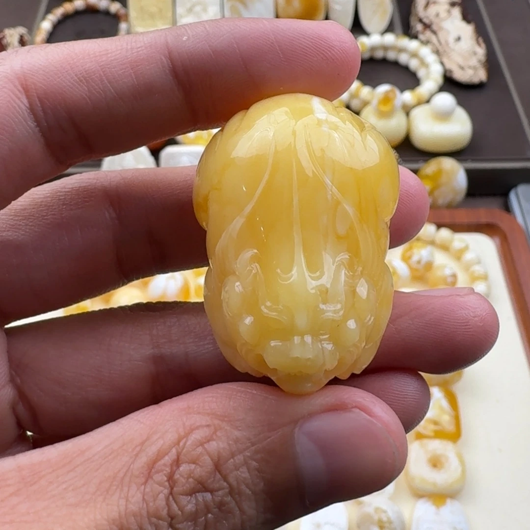 琥珀未镶嵌裸石蜜蜡
