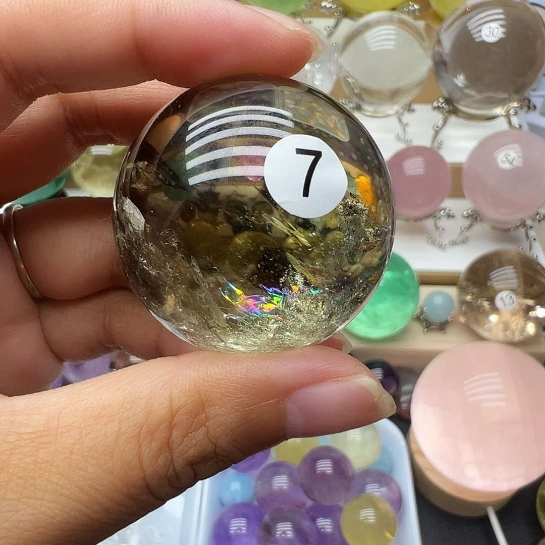 未镶嵌水晶珠宝半成品