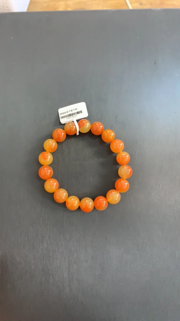 南红11mm鸡油黄手串